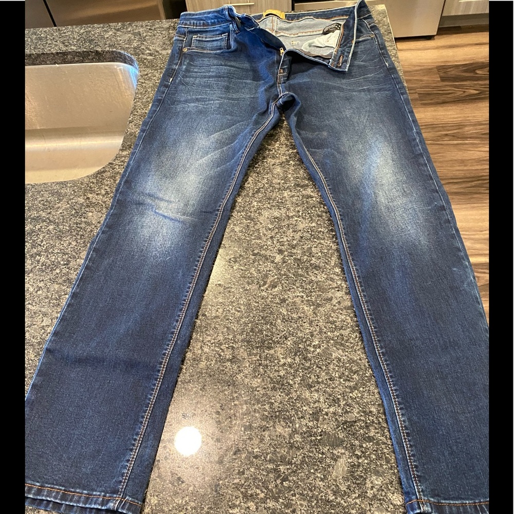 Men’s Slim Fit Denim Jeans